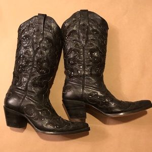 Corral Snip-toe Cowgirl Boots